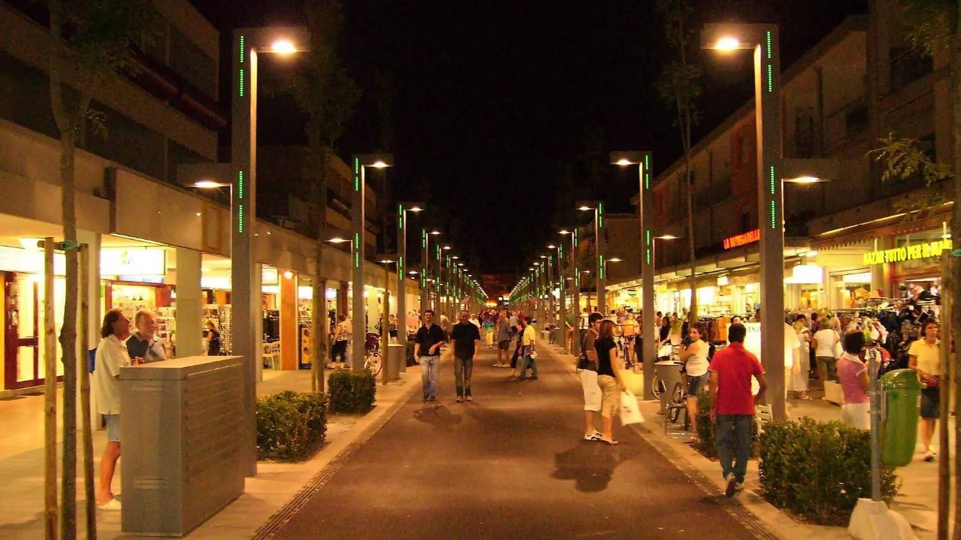 Enjoy Our Apartment In The Spa Area In Bibione